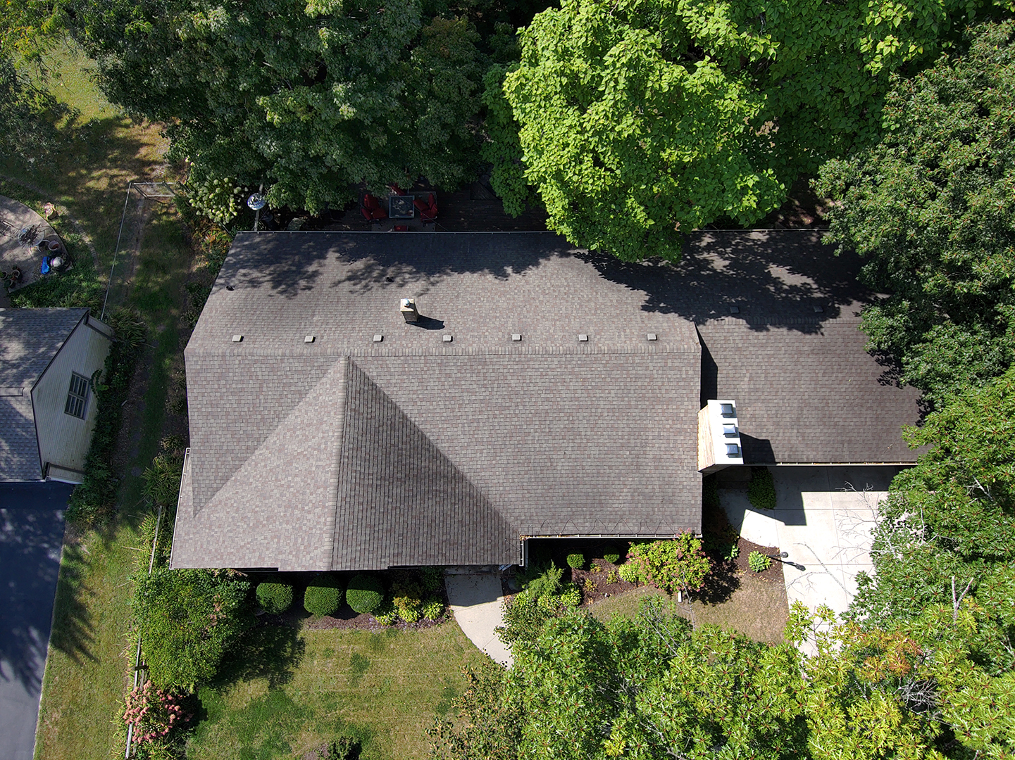 Summit Restoration roofing