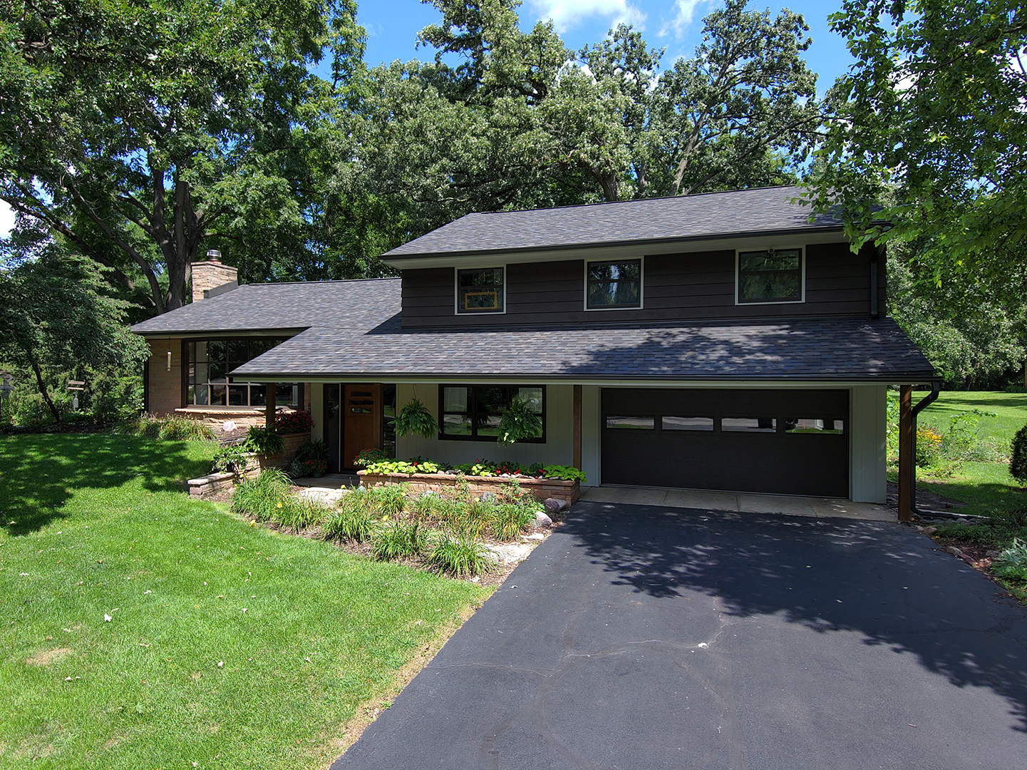 Summit Restoration roofing